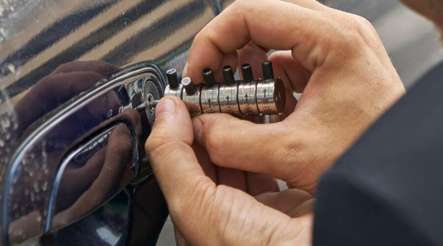 Professional New roof installation in Kingdom City, MO